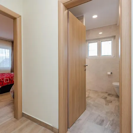 Lovely Apartment In Sukosan Appartement *