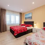 Lovely Apartment In Sukosan アパート Sukošan